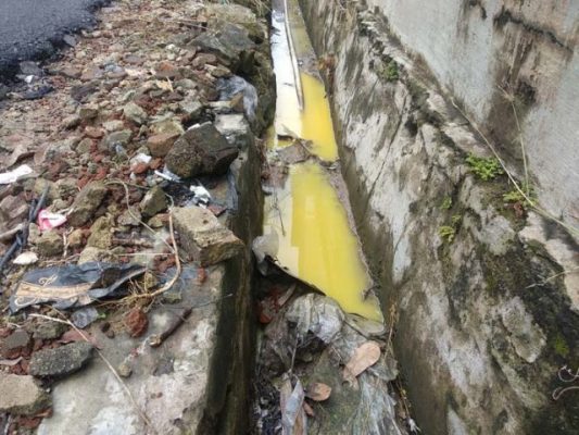 Warga Kedaton Keluhkan Pencemaran Way Penengahan