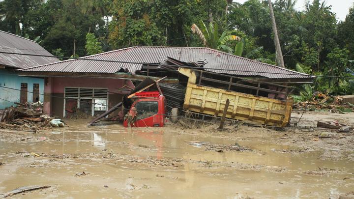 Banjir Bandang di Luwu Utara, 13 Orang Meninggal