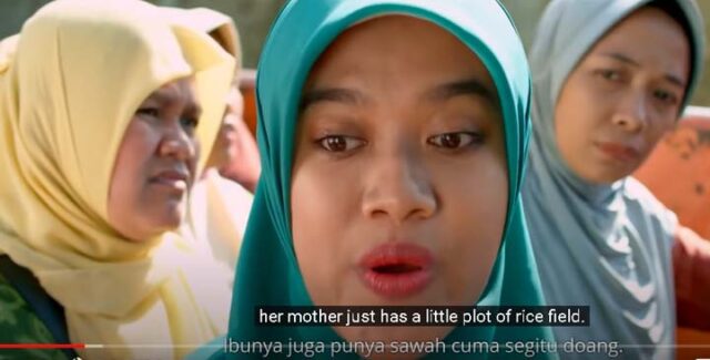Viral: “Tilik”, Film dengan Tokoh Bu Tejo yang Mirip Wagub Lampung
