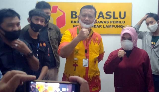 Ike Edwin-Zam Yakin Lolos Sebagai Peserta Pilkada Bandarlampung