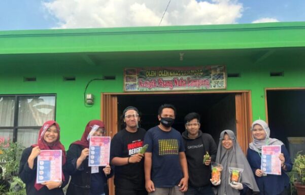 Mahasiswa KKN UMY Bantu UMKM di Lamteng Kembangkan Pemasaran Digital