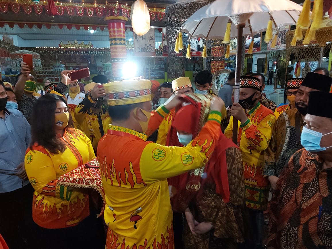 Eva Dwiana dan Deddy Amarullah Sambangi Lamban Kuning, Ini Kata Ike Edwin