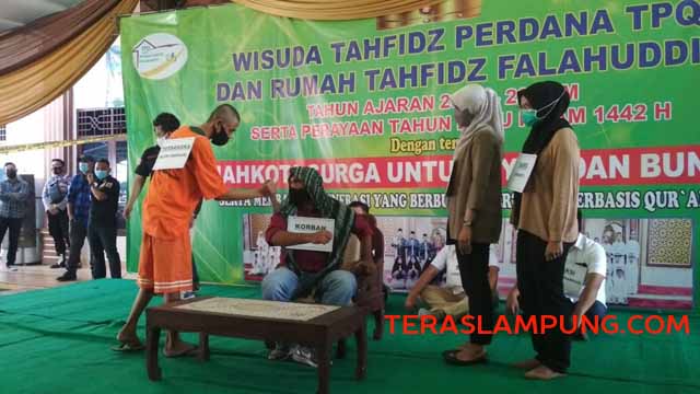 Ini 17 Adegan yang Diperagakan Tersangka dalam Rekonstruksi Penusukan Syekh Ali Jaber
