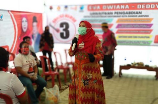 Kampanye di Sidodadi, Eva Dwiana Siap Jadi Orang Tua Asuh