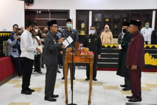 Misnan Dilantik Sebagai Sekda Kota Metro