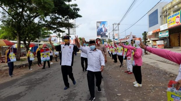 Kampanye Unik ‘Freeze Mob’ Tony-Antoni di Sidomulyo Menuai Simpati
