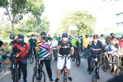 Gubernur dan Para Petinggi Lampung Bersepeda Santai di UIN