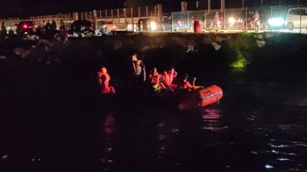 Tiga Remaja Tenggelam di Pantai Sebalang, Satu Belum Ditemukan