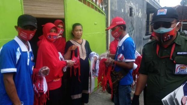 Temui Langsung Warga, Bunda Eva Kampanye ‘Door to Door’