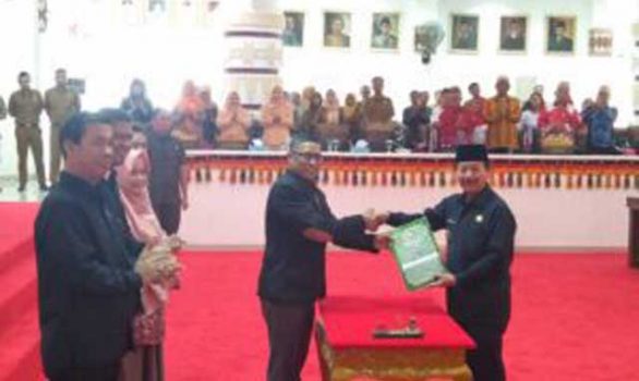 DPRD Bandarlampung Sahkan Dua Raperda