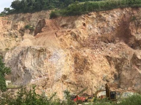 Walhi Laporkan Penambangan Bukit Camang ke Polda Lampung