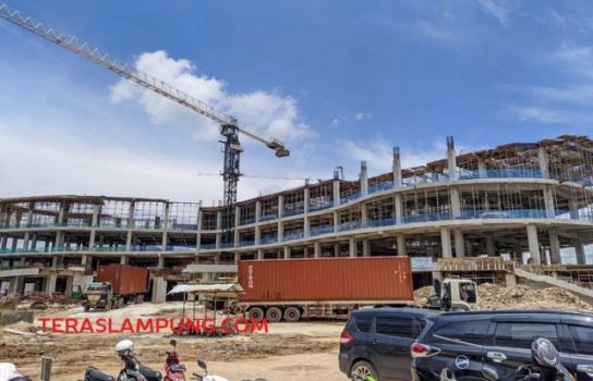 Terganggu, Warga Keluhkan Pembangunan The Bay Apartemen dan Lampung City Mall