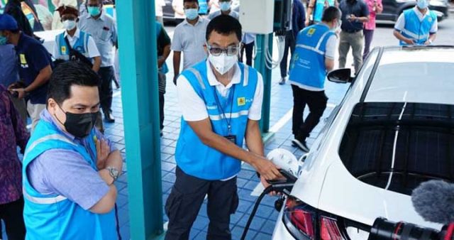 PLN Beri Diskon 30 Persen Bagi Pengguna Kendaraan Listrik