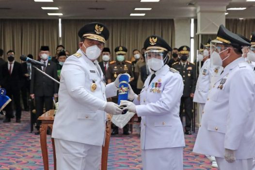 Eva Dwiana-Deddy Amarullah Dilantik Sebagai Walikota-Wakil Walikota Bandarlampung
