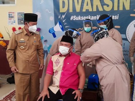 Antisipasi Keterlambatan Vaksin, Pemkab Lampura Berniat Beli Vaksin Sendiri
