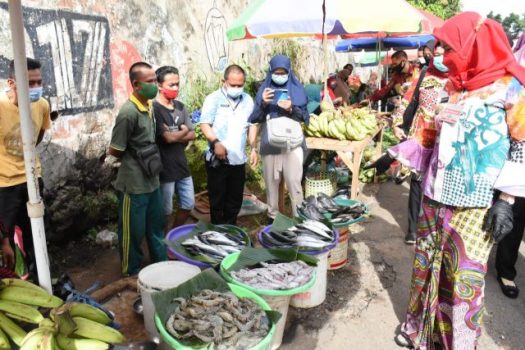 Eva Dwiana Optimistis Pasar Tani Kemiling Terpilih sebagai Pasar Tradisional Terbaik Nasional