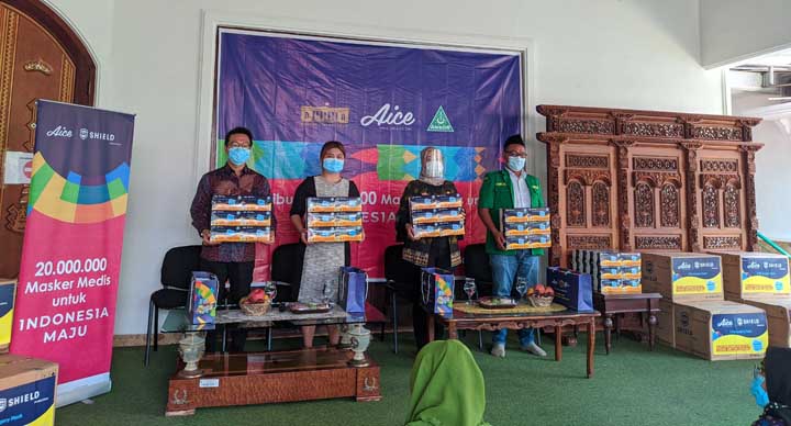 Bagikan 5 Juta Masker, Aice Group Diapresiasi Wagub Lampung