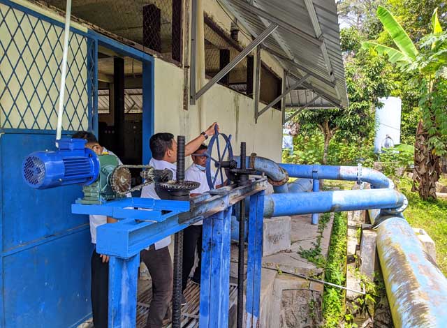 Pelanggan Way Rilau di Tiga Kecamatan Tiga Hari tak Dapatkan Pasokan Air