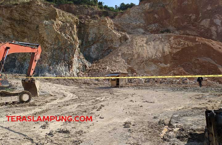 Polda Lampung Akhirnya Menutup Penambangan Liar di Bukit Campang