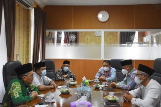 Walikota-Wakil Walikota Metro Bersilaturahmi ke Muhammadiyah