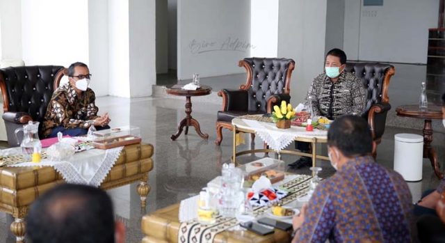 Gubernur Arinal Dorong PLN Lakukan Pemerataan Listrik Hingga Wilayah Terpencil