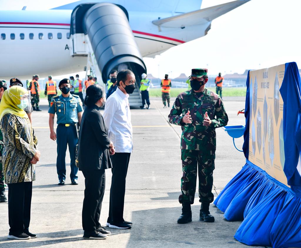 Presiden Jokowi Jamin Pendidikan dan Rumah bagi Anak Awak KRI Nanggala 402