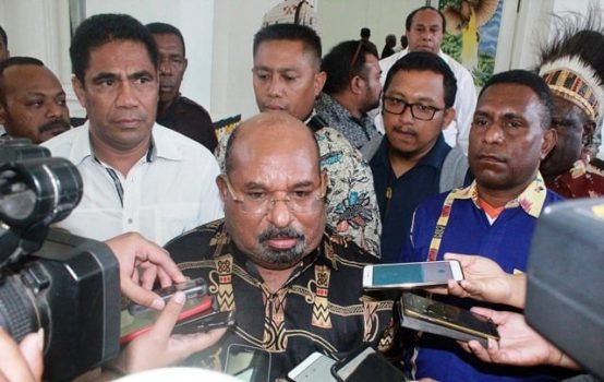 Dikabarkan Kabur ke Papua Nugini, Ini Penjelasan Gubernur Papua Lukas Enembe
