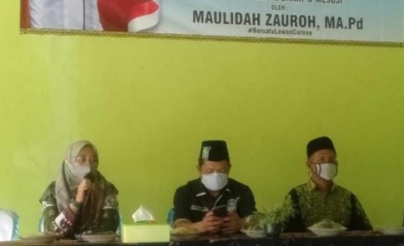 Maulida Zauroh Sosialisasikan Perda AKB di Pondok Pesantren Tubaba