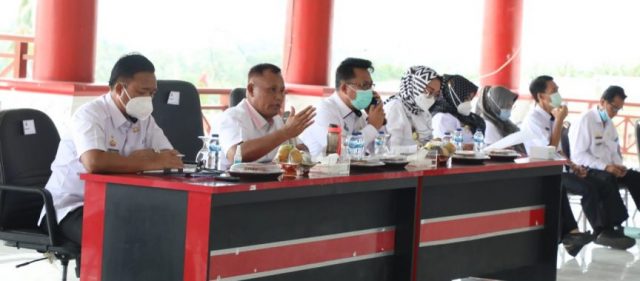 Bupati Lamsel Beri Arahan Penanganan Covid-19 kepada Para Kades