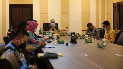Pemprov Lampung Dorong Kabupaten Pesisir Barat Fokus Kembangkan Potensi Perikanan dan Pariwisata