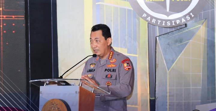 Polri Luncurkan Aplikasi Perpanjangan SIM Online Secara Serentak