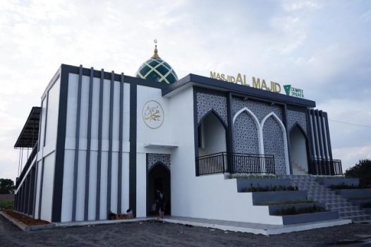 Membangun Peradaban Wakaf di Lampung Melalui Masjid Al Majid