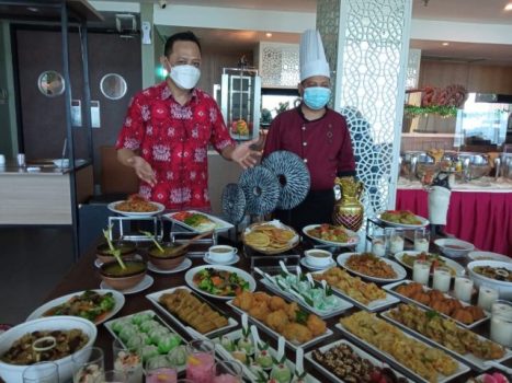 Menikmati Berbuka Puasa Sepuasnya di Emersia Hotel