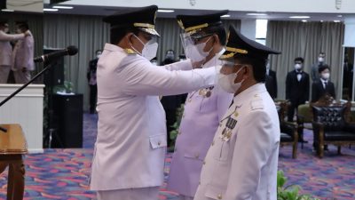 Melantik Bupati-Wakil Bupati Pesisir Barat, Ini Pesan Gubernur Lampung