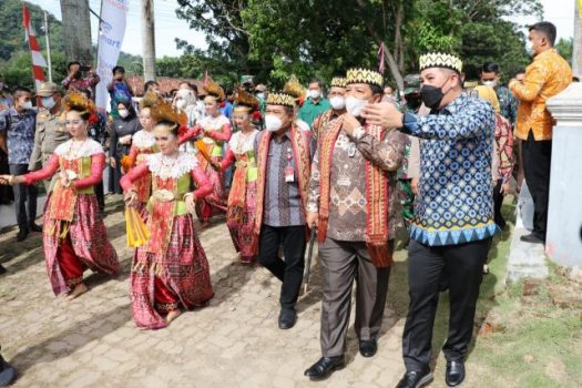 Gubernur Arinal Bersama Jajaran Kemendagri Luncurkan Program Smart Village Provinsi Lampung