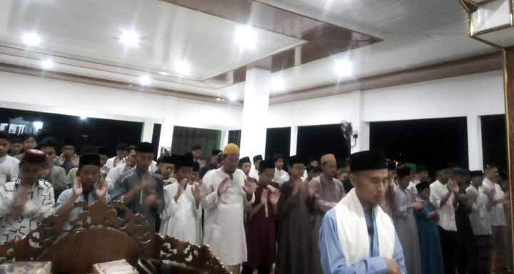 Santri Tahfidz Quran Bandarlampung Gelar Salat Gaib untuk Awak KRI Nanggala-402