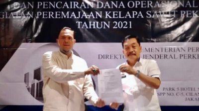 Kadisbun Lampung Lakukan Penandatanganan SPK Peremajaan Kelapa Sawit