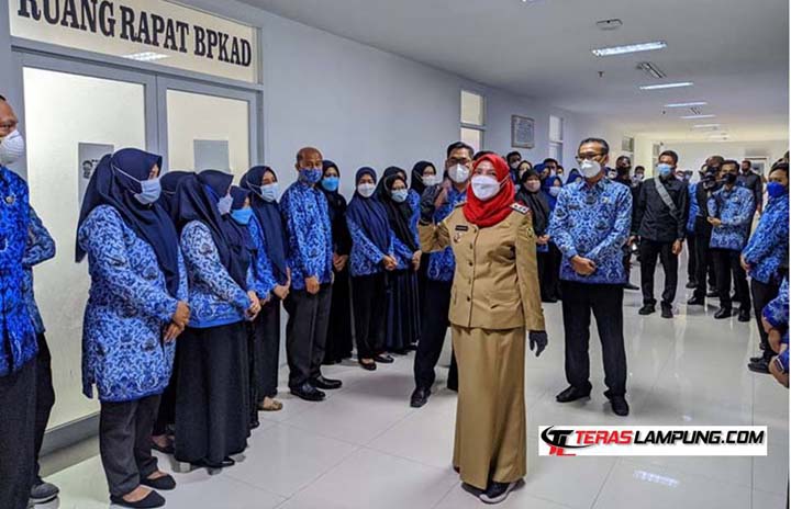 Sidak Usai Libur, Eva Dwiana Janji Lakukan Penyegaran