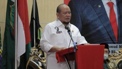 Ketua DPD RI Minta Kemenkes Percepat Vaksin Ketiga bagi Tenaga Kesehatan