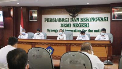 Rapat Persiapkan Monev 8 IKU, Ini Pesan Rektor Unila