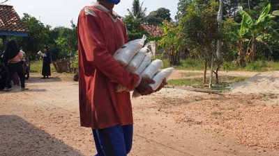 Dompet Dhuafa Distribuskan 4.000 Paket Beras di Lampung