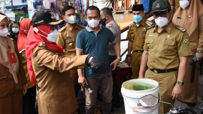 Sidak di Swalayan Ramayana, Walikota Eva Dwiana Kecewa