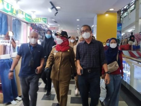 Cek Protokol Kesehatan, Walikota Bandarlampung Sidak di Pasar Modern