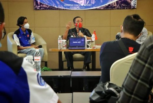Kadis Kominfotik Provinsi Lampung Jadi Narasumber Roadshow IdenTIK 2021