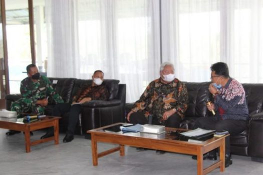 Tingkatkan Ekonomi, Pemkab Lamsel Siap Jalin Kerjasama dengan Satmakura dan Brigif