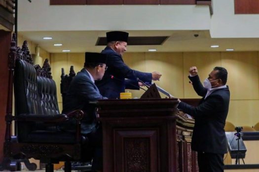 DPD RI Sahkan Pansus Guru dan Tenaga Kependidikan Honorer