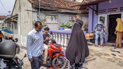 Basarnas dan Ayah Bocah yang Hanyut di Selokan Kebonjeruk Bandarlampung Masih Lakukan Pencarian
