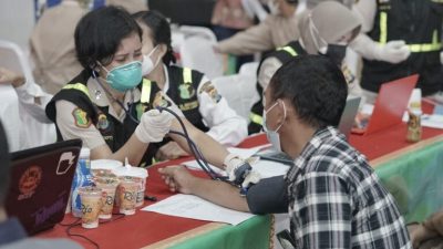Polda Lampung dan Unila Sukseskan Gerakan Sejuta Vaksinasi Massal