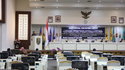 Gubernur Arinal Sampaikan Jawaban atas Pandangan Fraksi-Fraksi DPRD Lampung terhadap Raperda Pertanggungjawaban APBD 2020