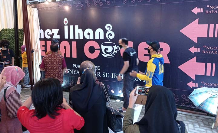 Kedai Kopi Coger Chez Ilhan, Tempat Nongkrong Sehat-Murah dengan Harga Seikhlasnya